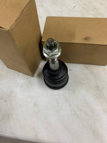 Шаровая опора нижняя Ford Explorer 2002-2005 MVK80008