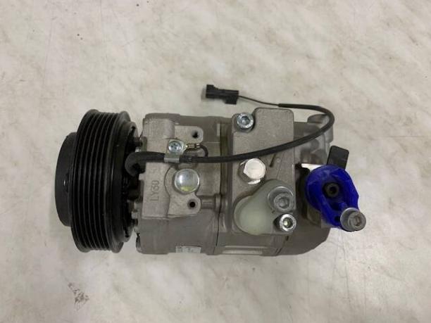 Компрессор кондиционера Saab 9-5  2003-2009 813423