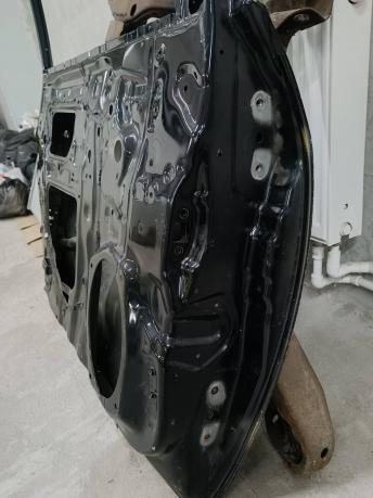 Дверь передняя левая Toyota Land Cruiser 200 67002-60850