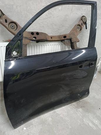 Дверь передняя левая Toyota Land Cruiser 200 67002-60850