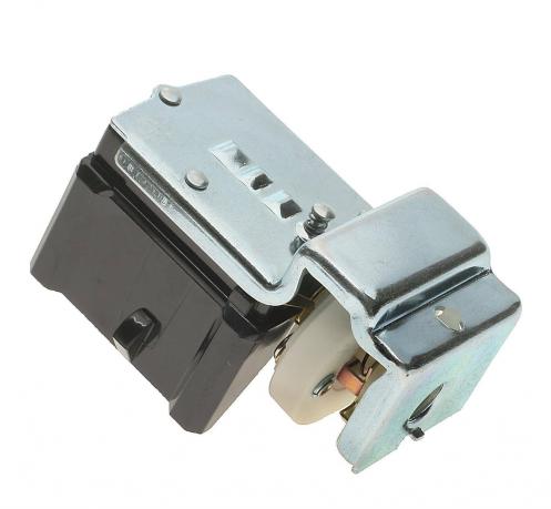Переключатель света Ford F150 87-96 DS268T