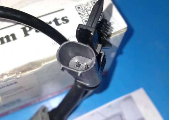 Датчик абс Шевроле тахо 900 передний GM-22740468