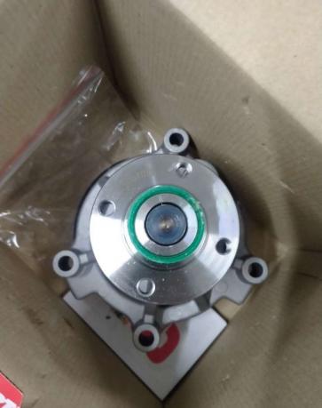 Помпа lincoln ford 4.6 4130