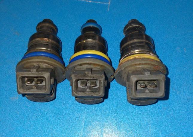 Форсунка топливная chrysler concorde 4573062