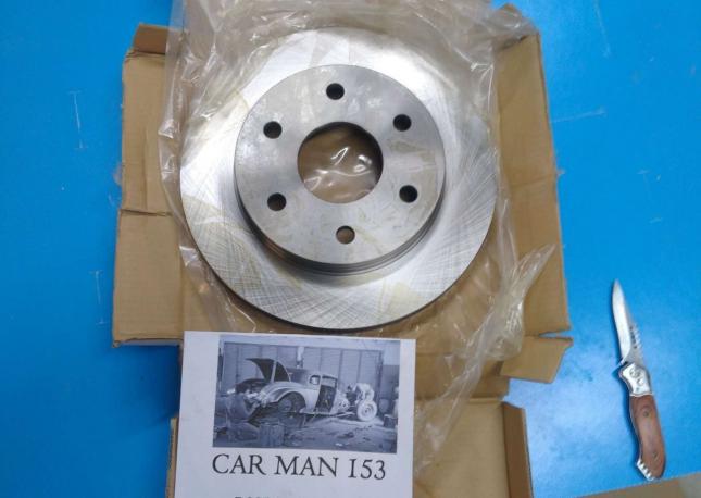 Передний тормозной диск chevrolet tahoe 840 56825R