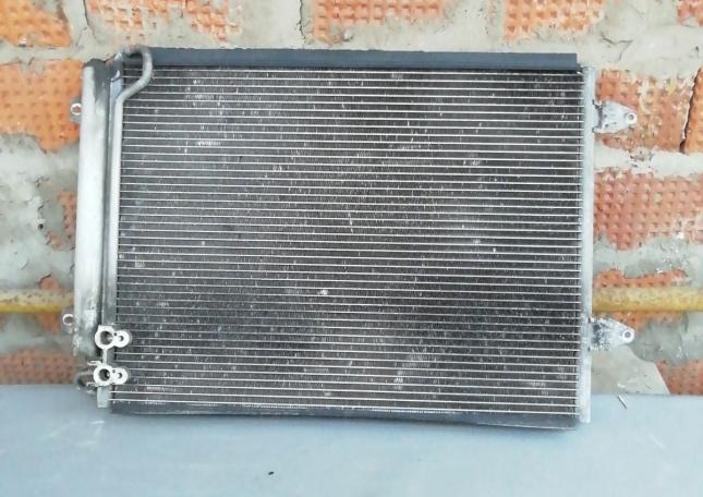 Радиатор кондиционера Volkswagen Passat B6 3C0820411C