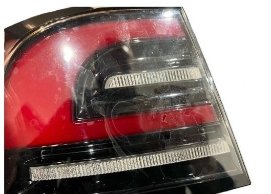 Tesla S plaid фонарь задний левый 1563720-00-C