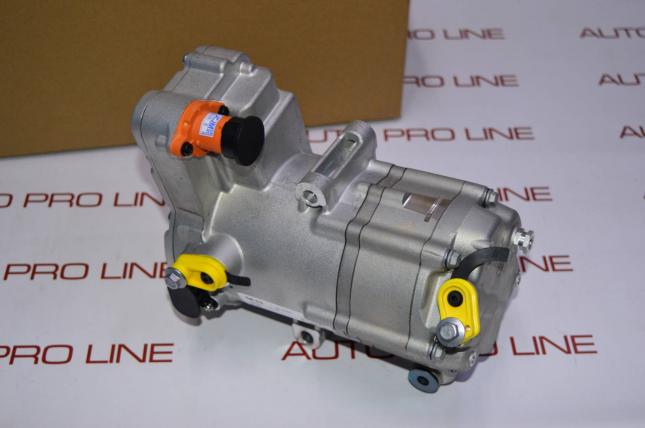 Компрессор кондиционера LiXiang L7 L8 L9 X02-810300117