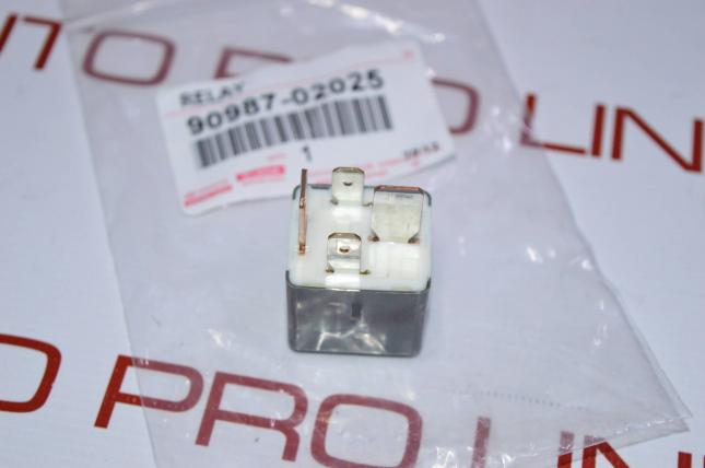 Реле электрическое toyota lexus 90987-02025