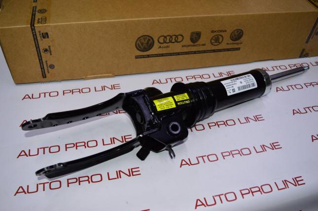 Амортизатор передний правый VW Touareg 7L audi Q7 7L6413032R