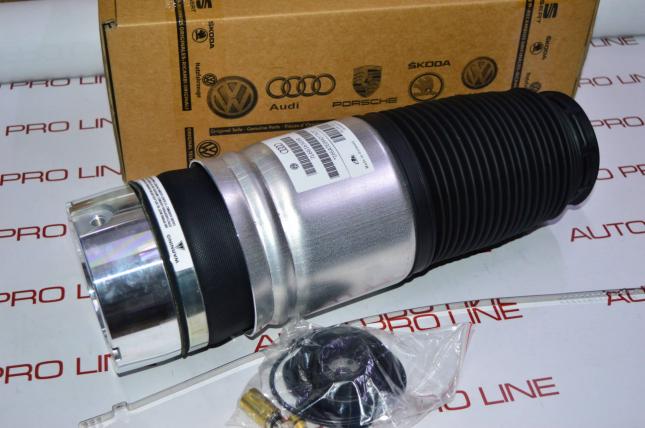 Пневмобаллон задний VW Touareg 7L Audi Q7 7L6616503B