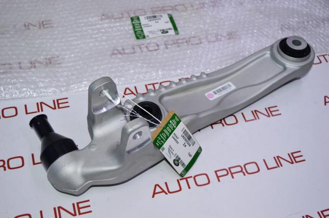 Рычаг нижний передний Range Rover Velar L560 LR090504