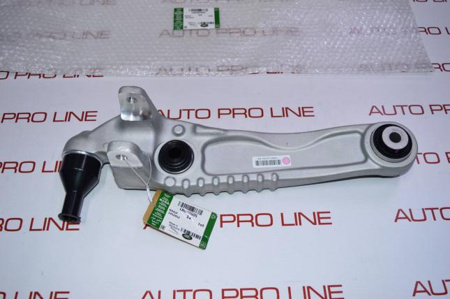 Рычаг нижний передний Range Rover Velar L L560 LR090505