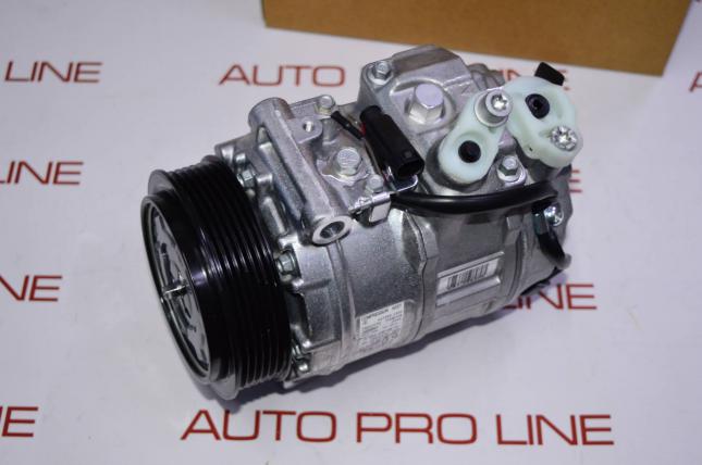 Компрессор кондиционера Mercedes S Class W221 A0022300911