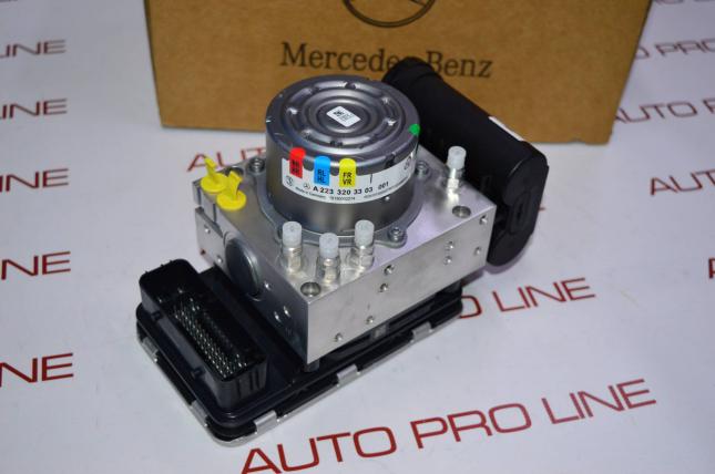Компрессор пневмоподвески Mercedes S Class W223 A2233203303