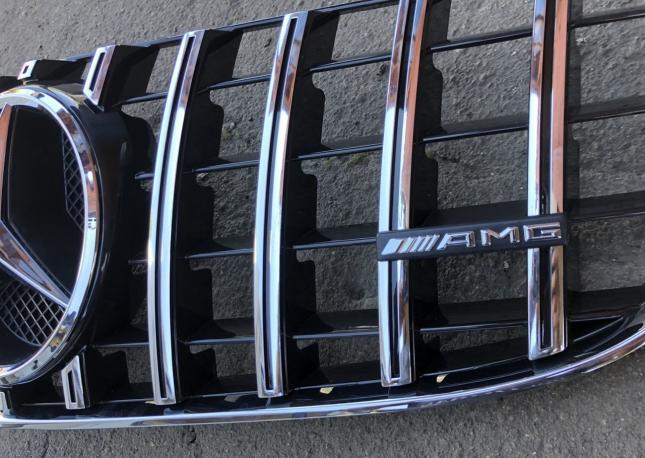 Решетка на Mercedes E207 GT AMG купэ рестайлинг 