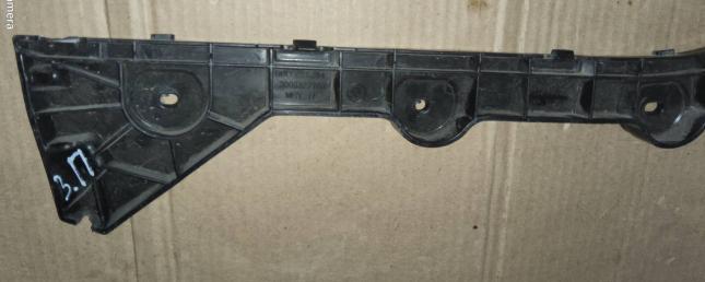Кронштейн заднего бампера Skoda Rapid 60U807394