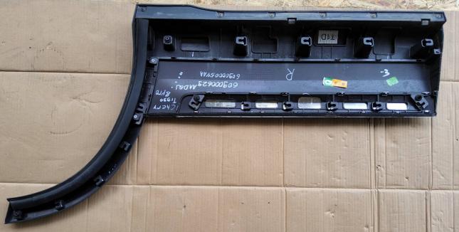 Молдинг двери задней правой Chery Tiggo 8 Pro 609000629AADQJ