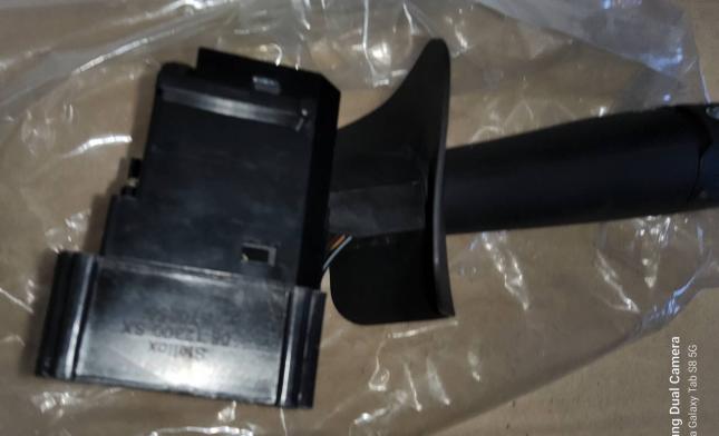 Переключатель подрулевой Renault Logan 06-12300SX