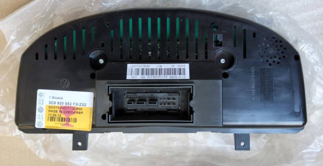 Панель приборов Volkswagen Passat B6 3C0920852FXZ02