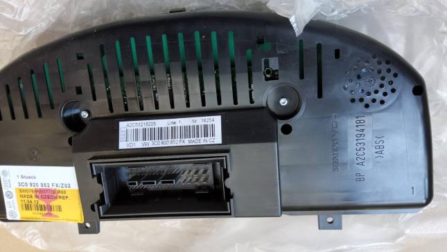 Панель приборов Volkswagen Passat B6 3C0920852FXZ02