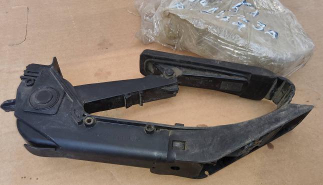 Педаль газа Mercedes S-class A 220 300 00 04