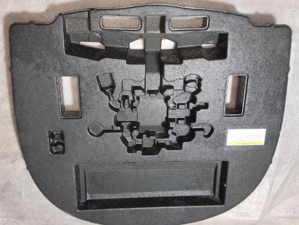 Ящик под инструмент Toyota Camry XV70 64779-06250