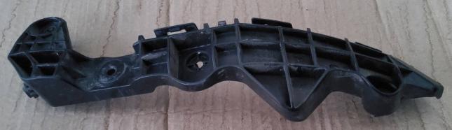 Кронштейн бампера Lexus NX 52535-78010