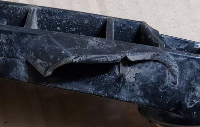Кронштейн бампера Toyota RAV 4 5215642010