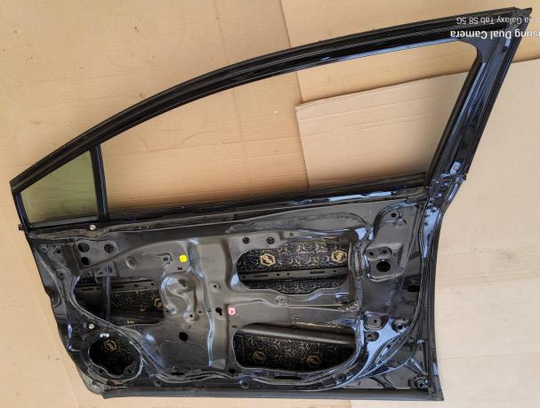 Дверь передняя правая Honda Civic 9 