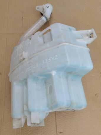 Бачок омывателя Toyota Camry XV70 85355-33200