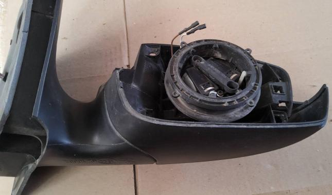 Зеркало правое Volkswagen Polo 6RU857502AHC9X