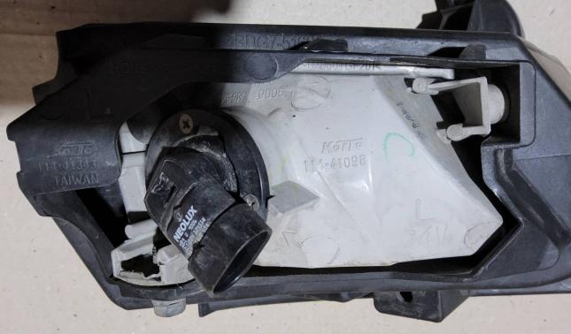 Фара противотуманная Mazda 3 BL 114-41098