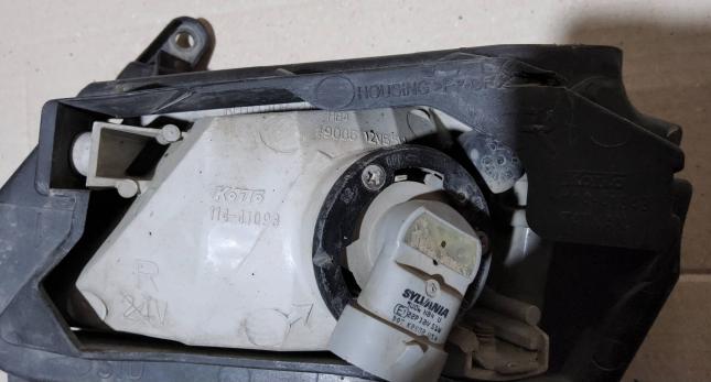 Фара противотуманная Mazda 3 BL 114-41098