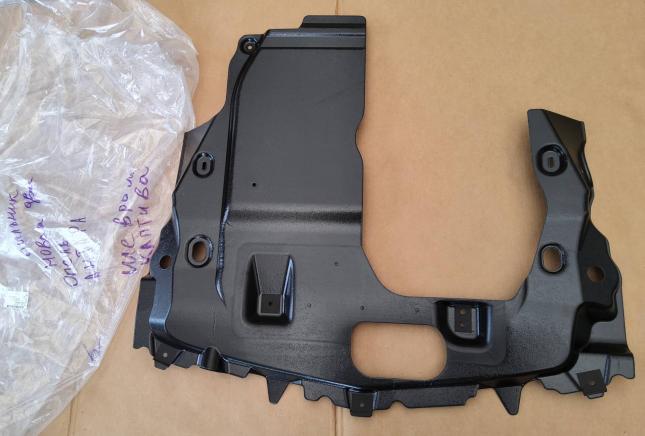 Защита двигателя Chevrolet Captiva 42438092