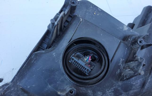 Блок фара правая Toyota Camry V70 81145 -33E11