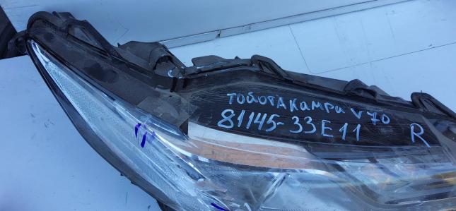 Блок фара правая Toyota Camry V70 81145 -33E11