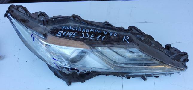 Блок фара правая Toyota Camry V70 81145 -33E11