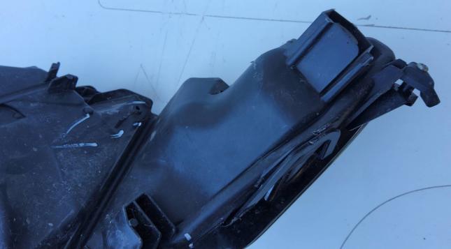 Блок фара правая Toyota Camry V70 81145 -33E11