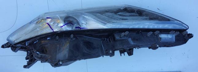 Блок фара правая Toyota Camry V70 81145 -33E11