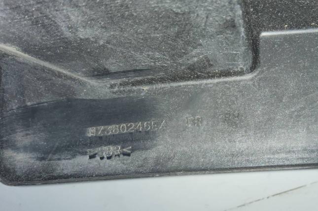 Брызговик передний Mitsubishi Airtrek MZ380246EX