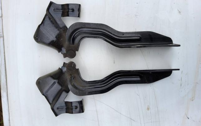 Петля капота Nissan Qashqai J11 656016MA0A