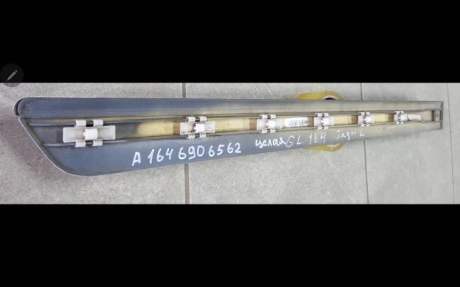 Накладка двери задней левой Mercedes GL-class A164 690 65 62