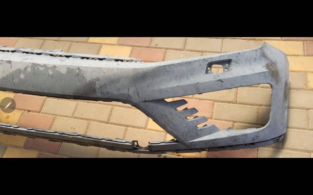 Бампер передний Volkswagen Touareg 2 7P6807221F