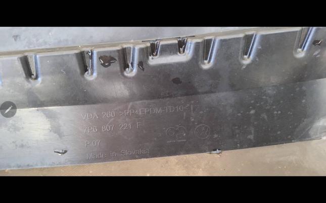 Бампер передний Volkswagen Touareg 2 7P6807221F