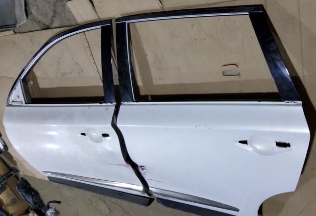 Дверь задняя левая Infiniti QX60 3013 г 821013JC1A