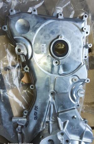 Крышка лобовая грм Mazda MPV L3 L3G610500
