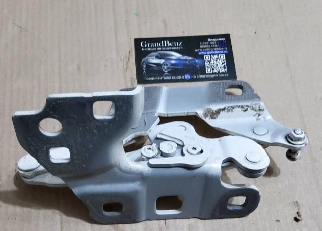 Петля капота Mercedes X166 A1668800028