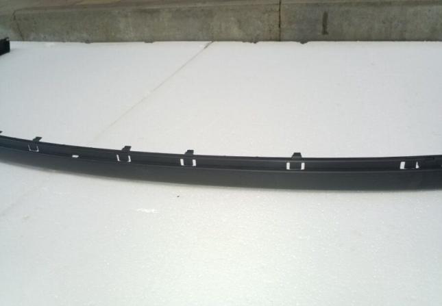 Накладка на бампер задняя нижняя Skoda Superb 3U5807423AB41