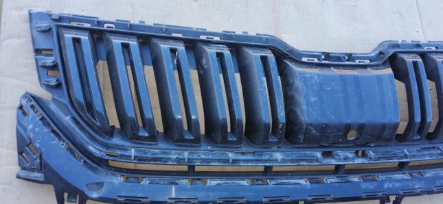 Решётка радиатора Skoda Kodiaq 565853653A 565853653A